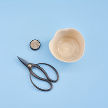 Load image into Gallery viewer, Yeram Ceramics x KENSAL Floral Kit